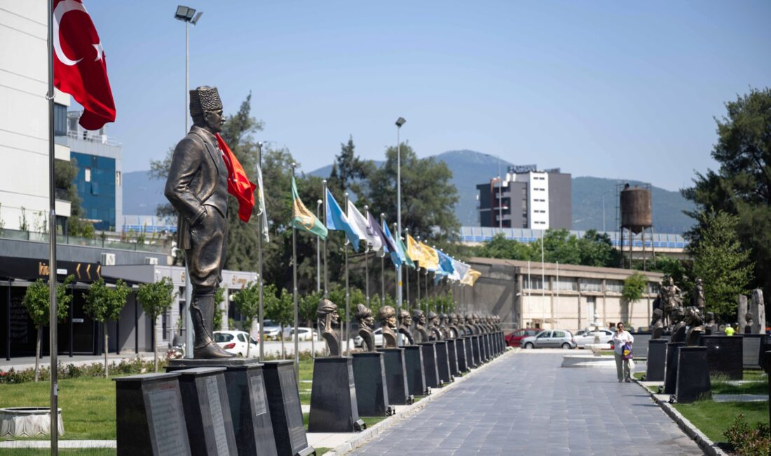 Bornova Belediyesi, geride bıraktığımız 2025 yılında ulaşımdan sosyal projelere, akıllı