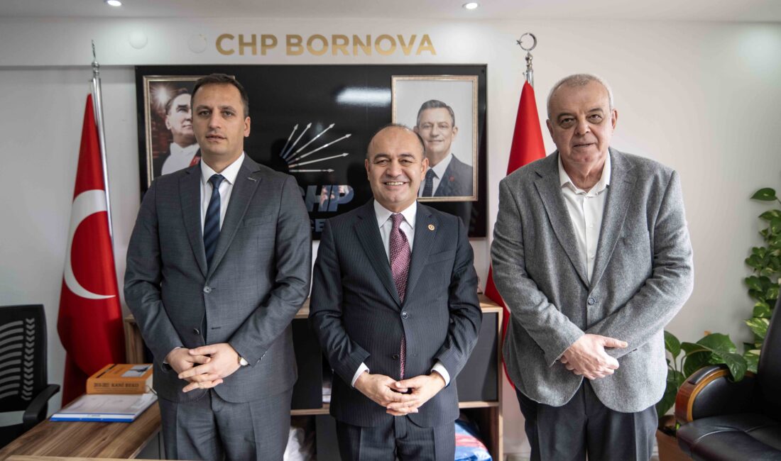 İzmir programı kapsamında Bornova'yı ziyaret eden CHP Genel Başkan Yardımcısı