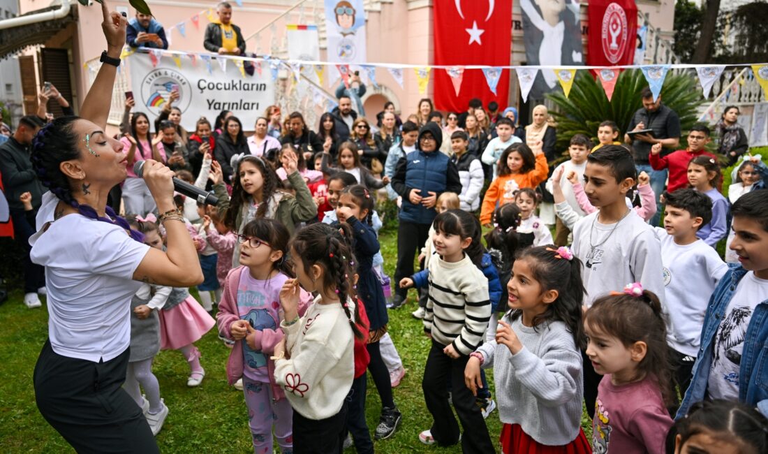 Bornova Belediyesi ve Sayra & Çınar Vakfı iş birliğiyle düzenlenen