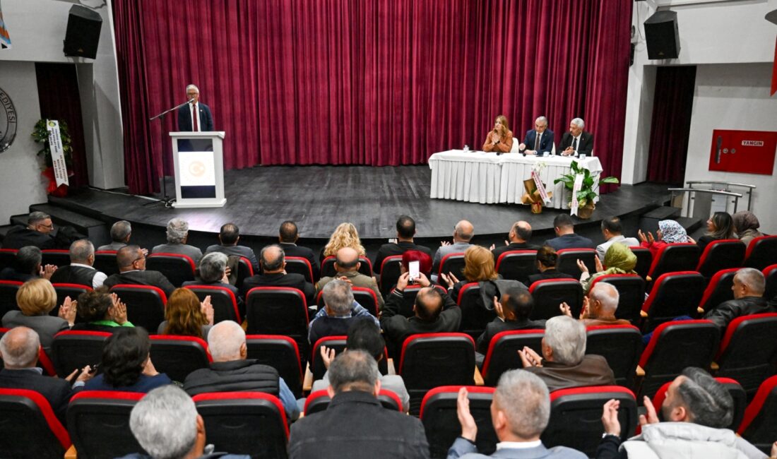 Bornova Muhtarlar Derneği’nin 7. Seçimli Olağan Genel Kurulu geniş bir