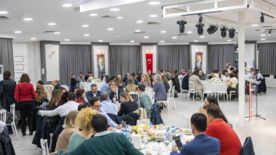 Bornova Belediyesi, 18. Genel Kurulu’nu İzmir’de gerçekleştiren Tekstil Mühendisleri Odası’nın