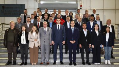 CHP İzmir İl Başkanı Çağatay Güç, “Halkın iktidarını kuruyoruz” sloganıyla