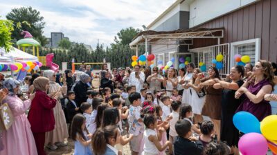 Bornova Belediyesi, 10 farklı Çocuk Oyun ve Aktivite Merkezi'nde eğitim