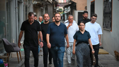 Bornova Belediye Başkanı Ömer Eşki, Çamdibi Yıldırım Beyazıt Mahallesi’nde kilit